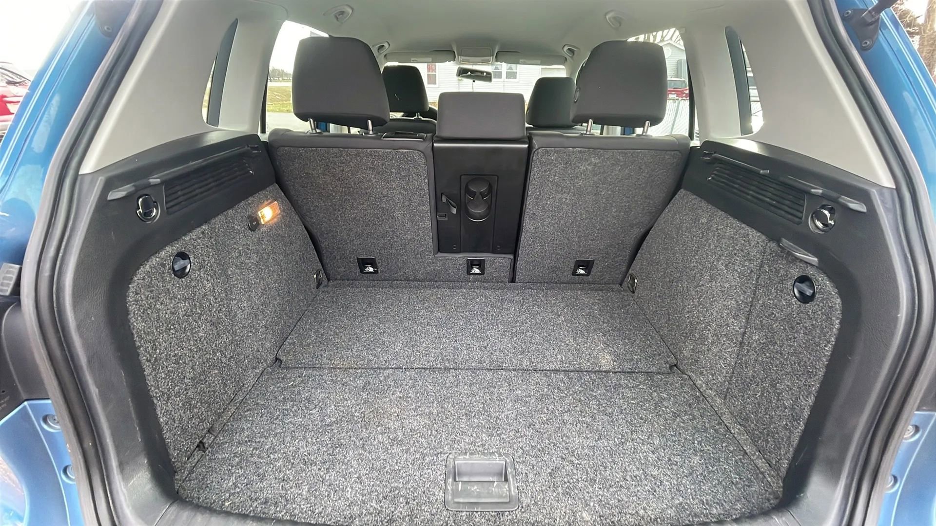 Used 2017 Volkswagen Tiguan Limited w/ Alloy Wheels Package image 21