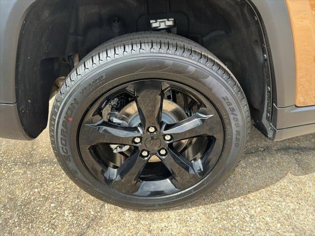 New 2026 Jeep Grand Cherokee Limited RWD image 30