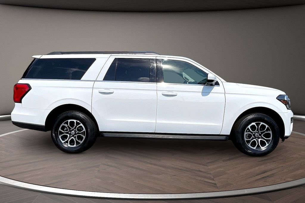 Used 2024 Ford Expedition Max XLT AWD/4WD image 10