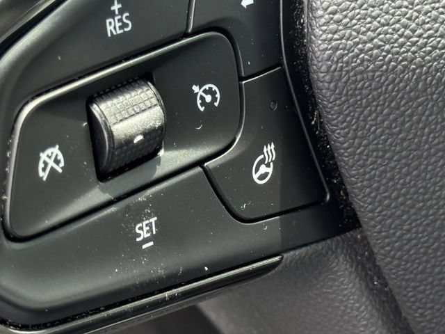 Used 2024 Chevrolet Trax RS w/ Driver Confidence Package FWD image 11