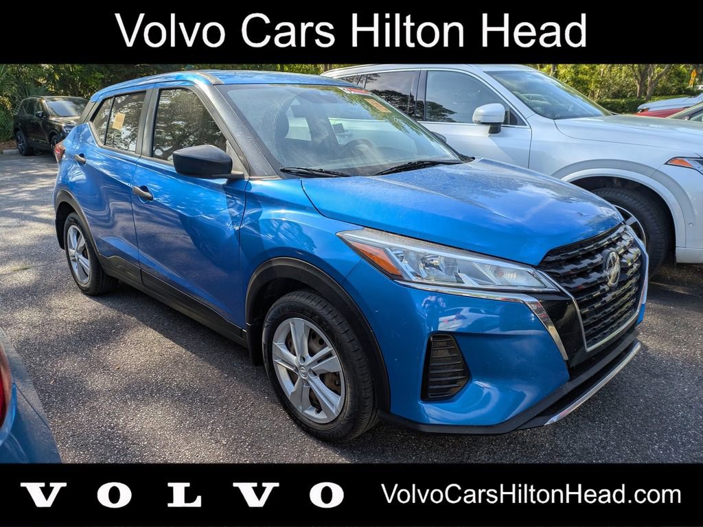 Used 2022 Nissan Kicks S FWD image 1