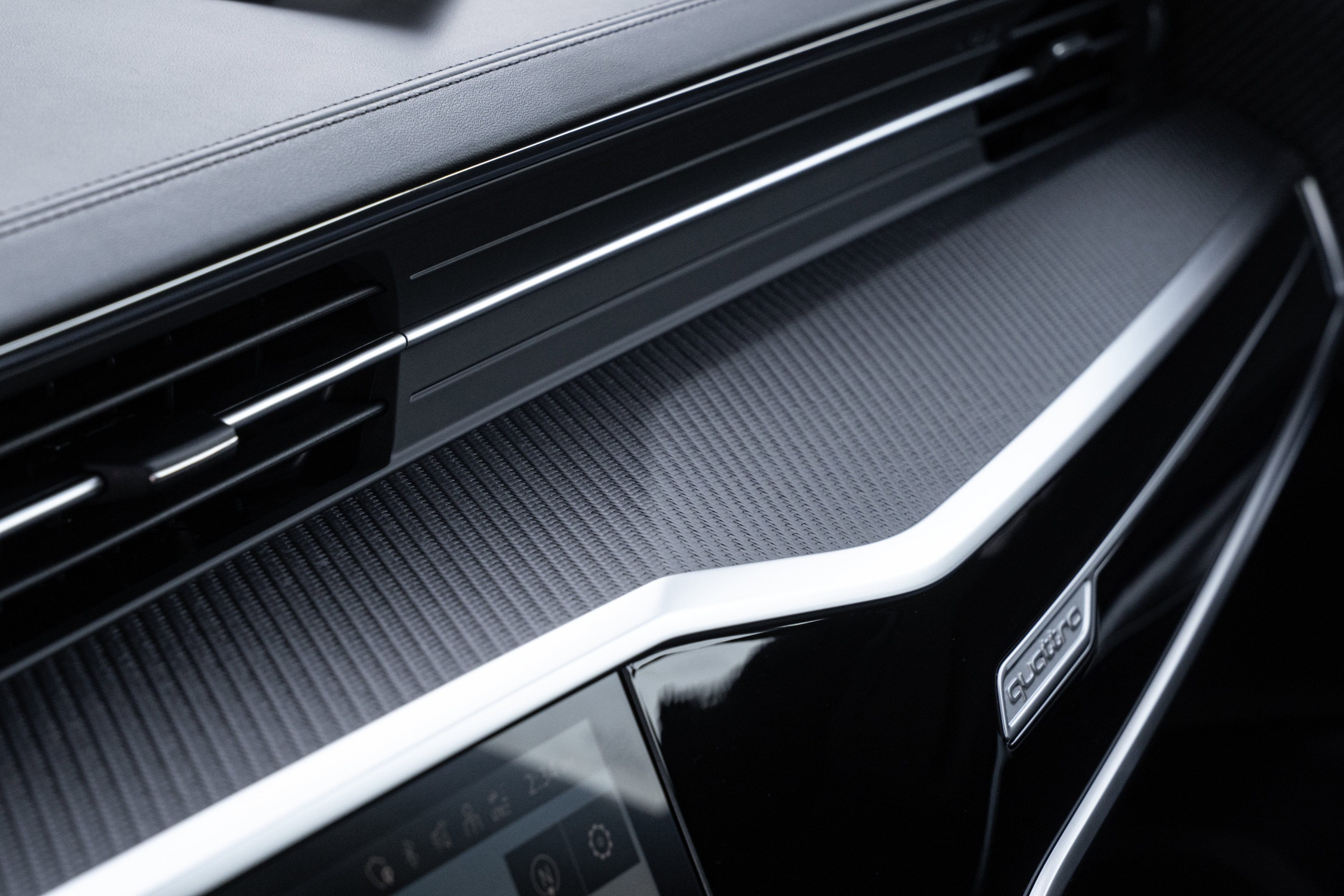 New 2026 Audi RS 6 performance image 23