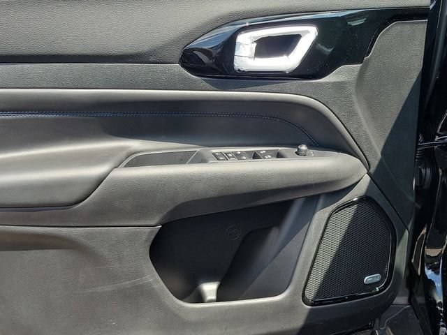 New 2026 Jeep Compass Limited w/ Sun, Sound & Navigation Group AWD/4WD image 14