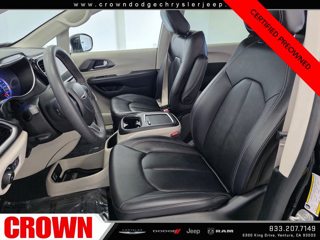 Certified 2024 Chrysler Pacifica Select image 24