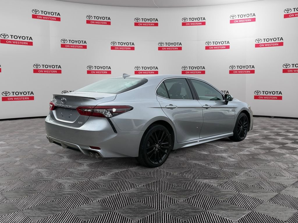 Used 2024 Toyota Camry XSE image 3