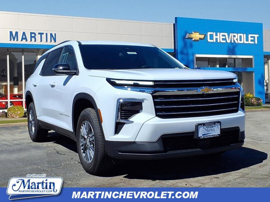 New 2026 Chevrolet Traverse LT