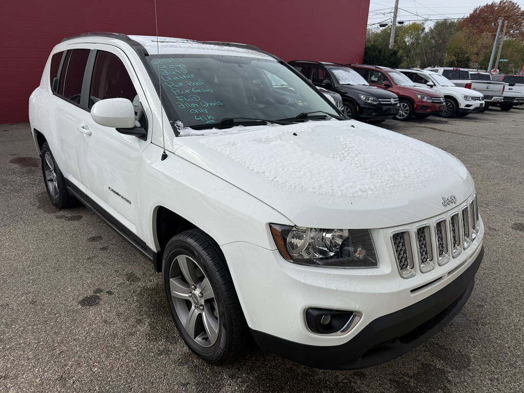 Used 2017 Jeep Compass High Altitude image 1