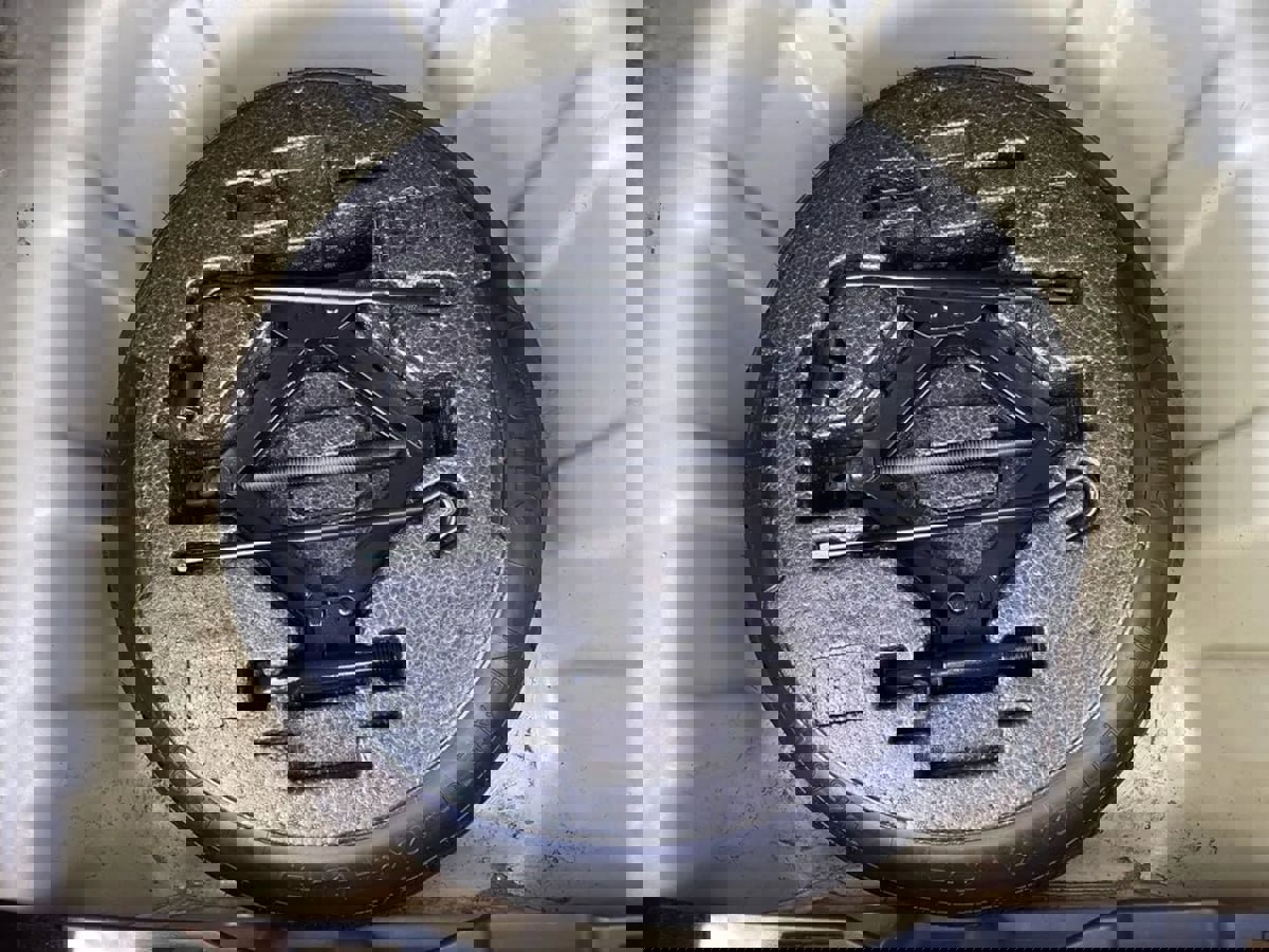 Used 2013 Kia Forte EX image 10