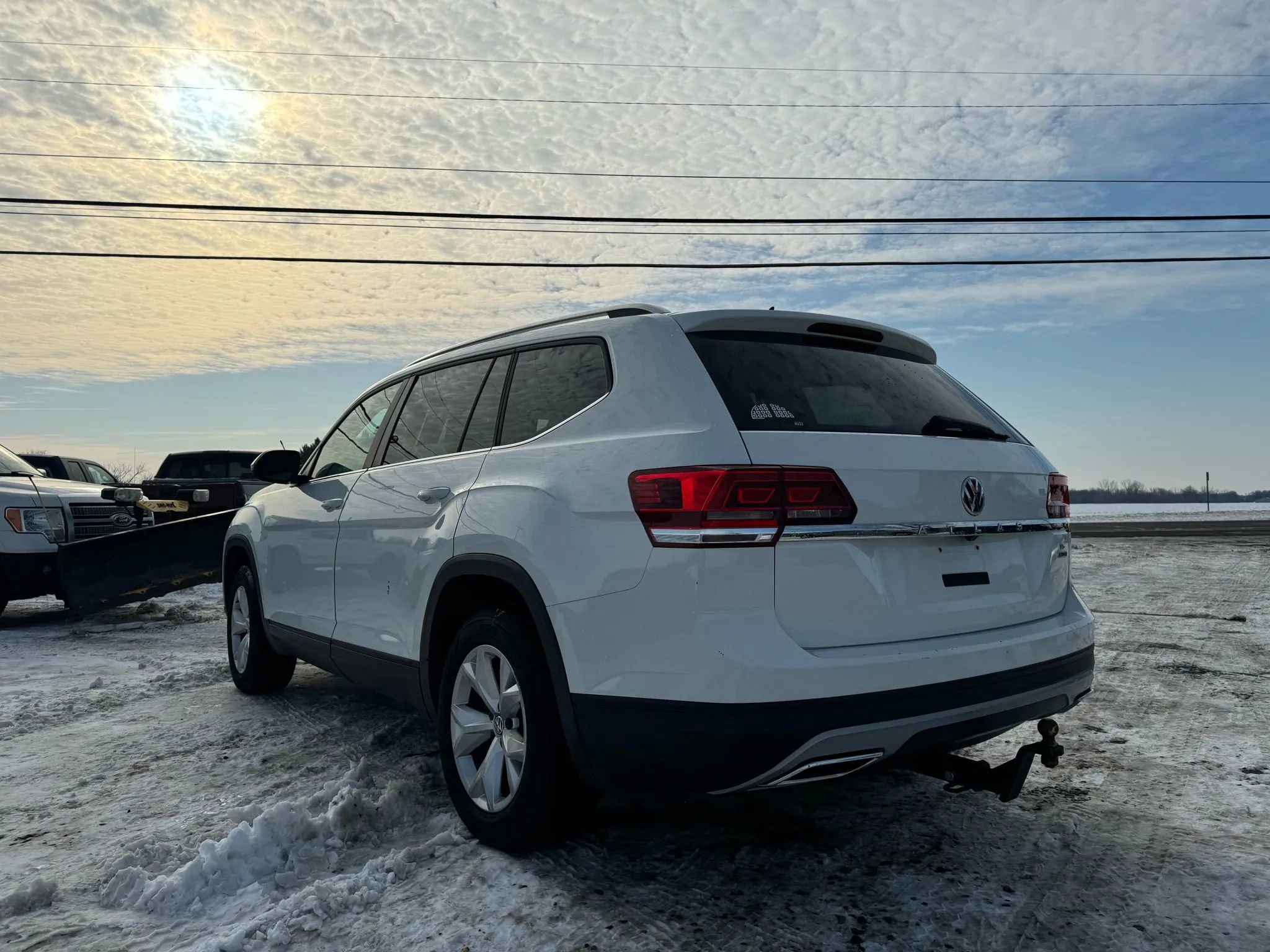 Used 2018 Volkswagen Atlas Launch Edition image 2