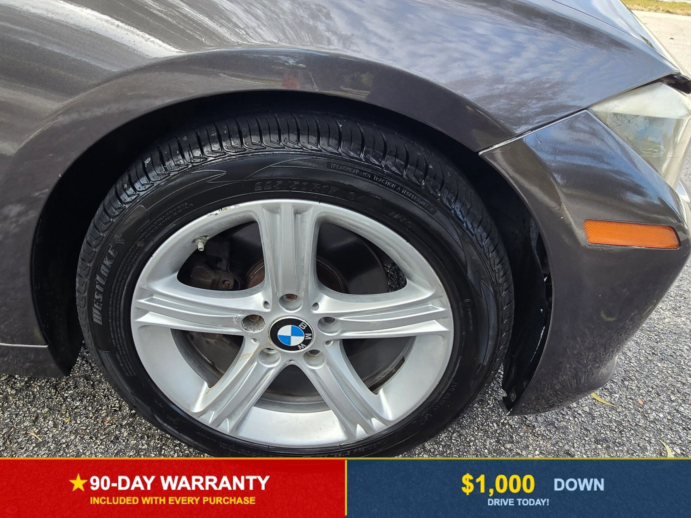 Used 2014 BMW 320i Sedan image 18