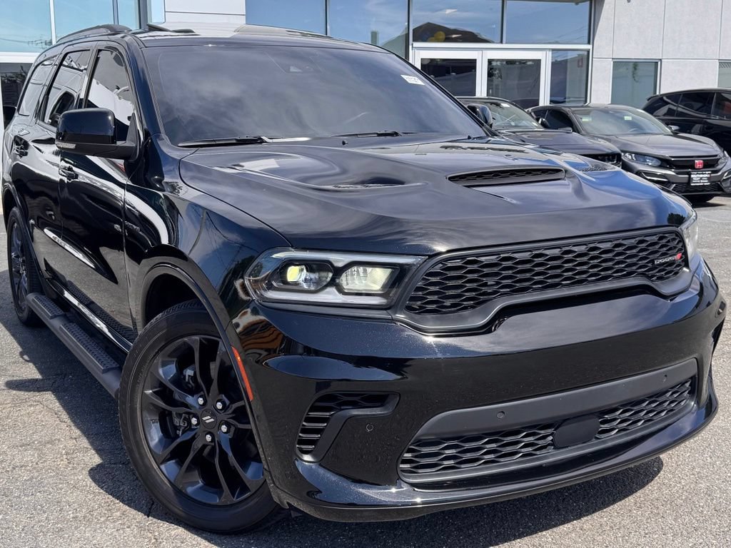 Used 2024 Dodge Durango R/T AWD/4WD image 2