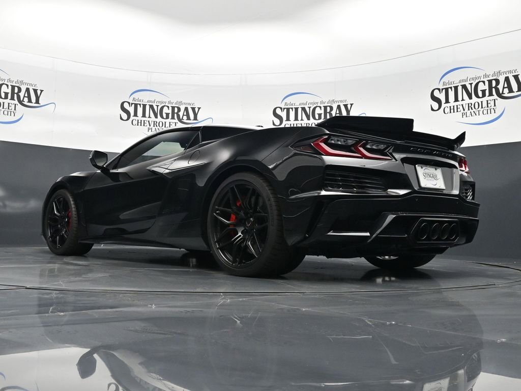 Used 2023 Chevrolet Corvette Z06 w/ Stealth Interior Trim Package image 21