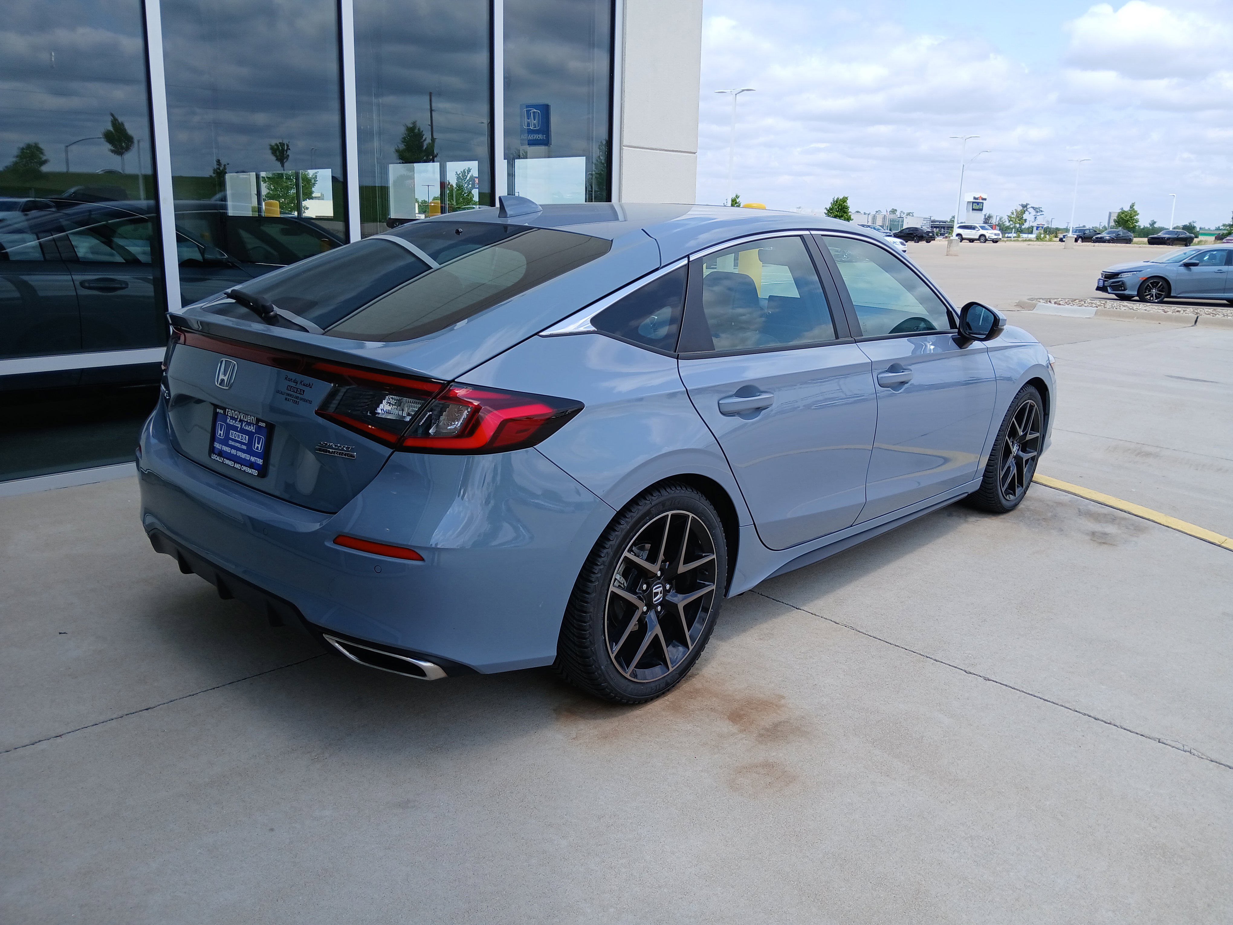 Used 2022 Honda Civic Sport Touring image 7