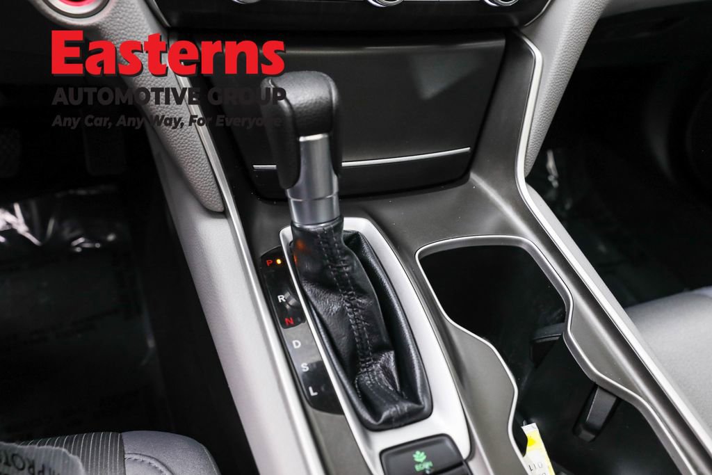 Used 2019 Honda Accord EX image 13