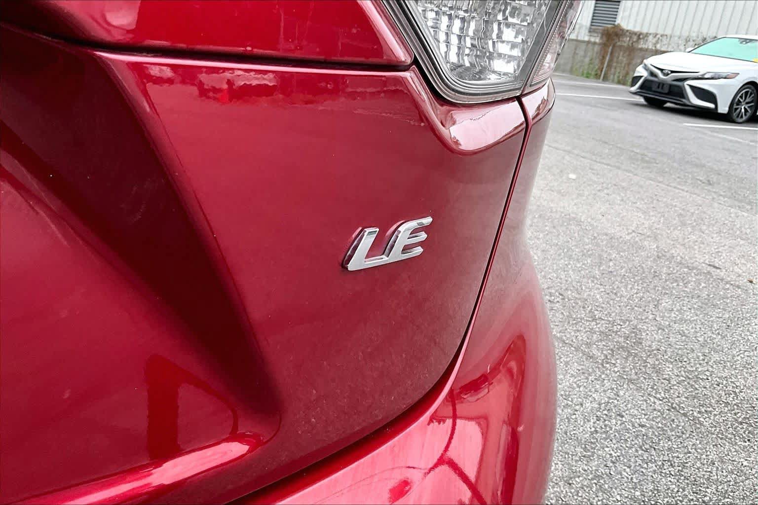 Used 2025 Toyota Corolla LE FWD image 10
