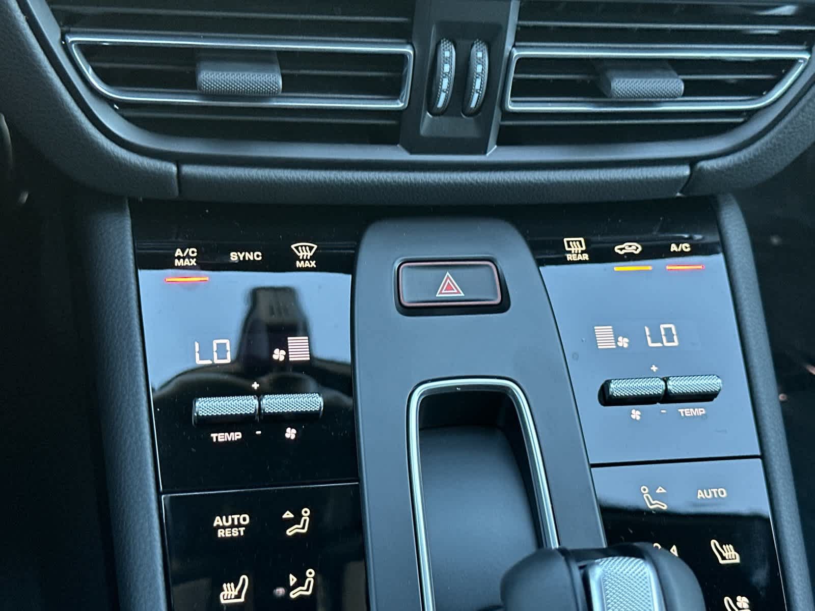 New 2026 Porsche Macan AWD/4WD image 24