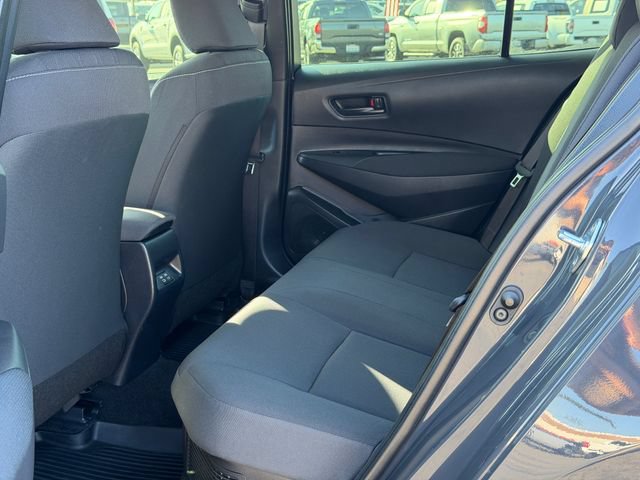 Used 2025 Toyota Corolla LE FWD image 17