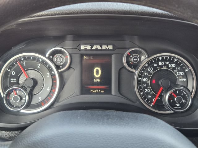 Used 2024 RAM 5500 Tradesman w/ Chrome Appearance Group AWD/4WD image 19