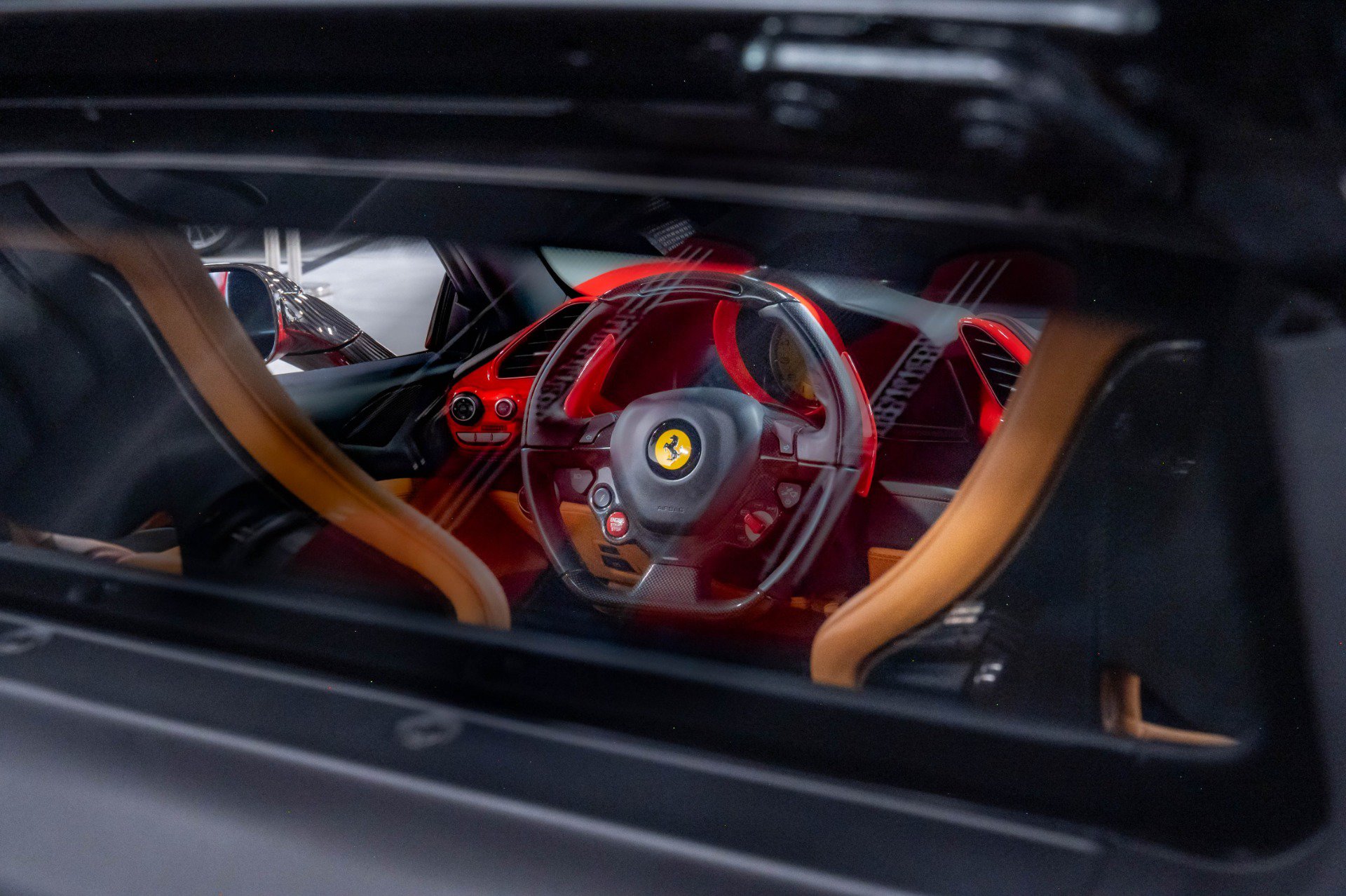 Used 2016 Ferrari 488 GTB RWD image 85