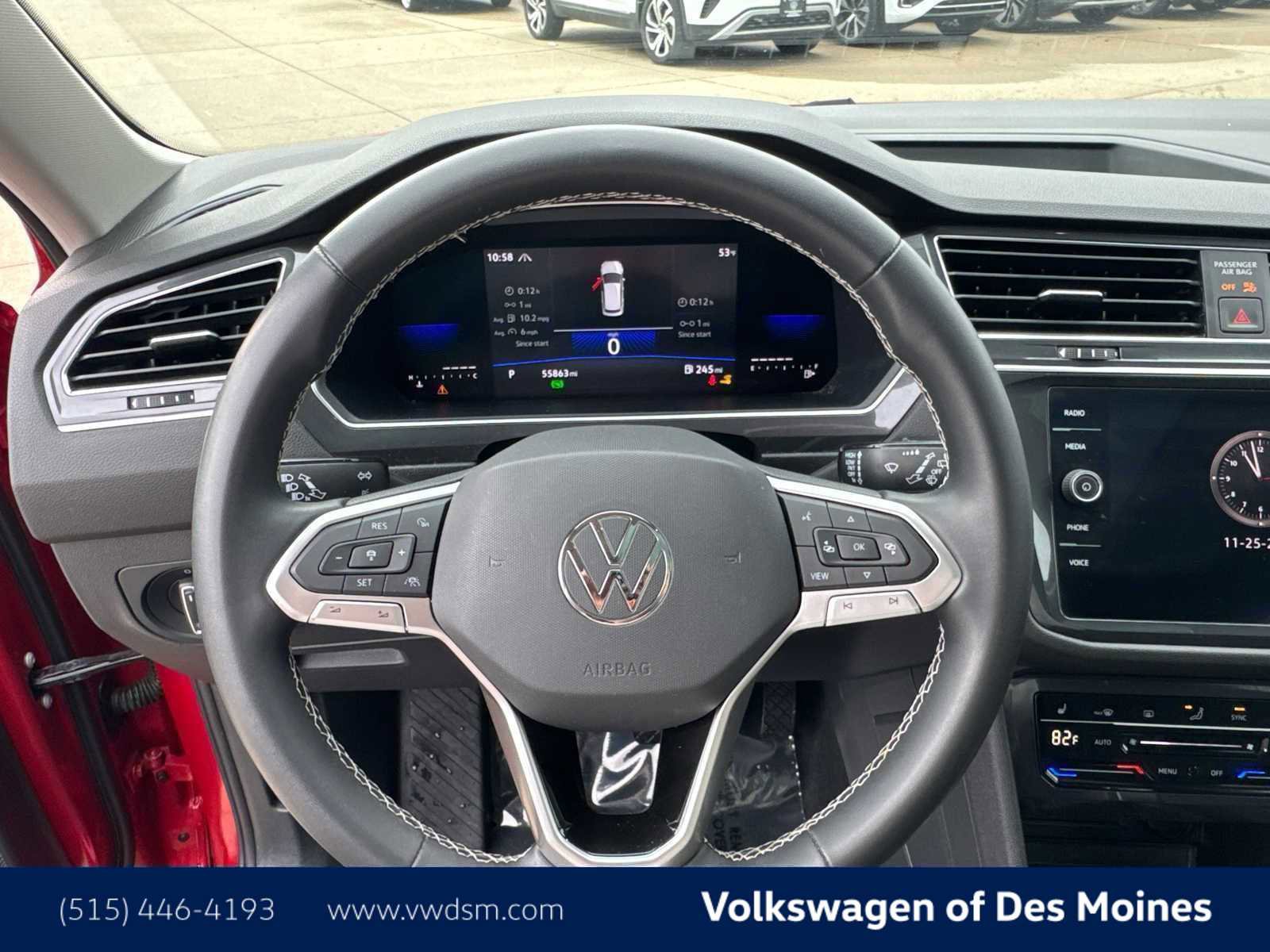 Used 2022 Volkswagen Tiguan SE w/ Panoramic Sunroof Package image 15