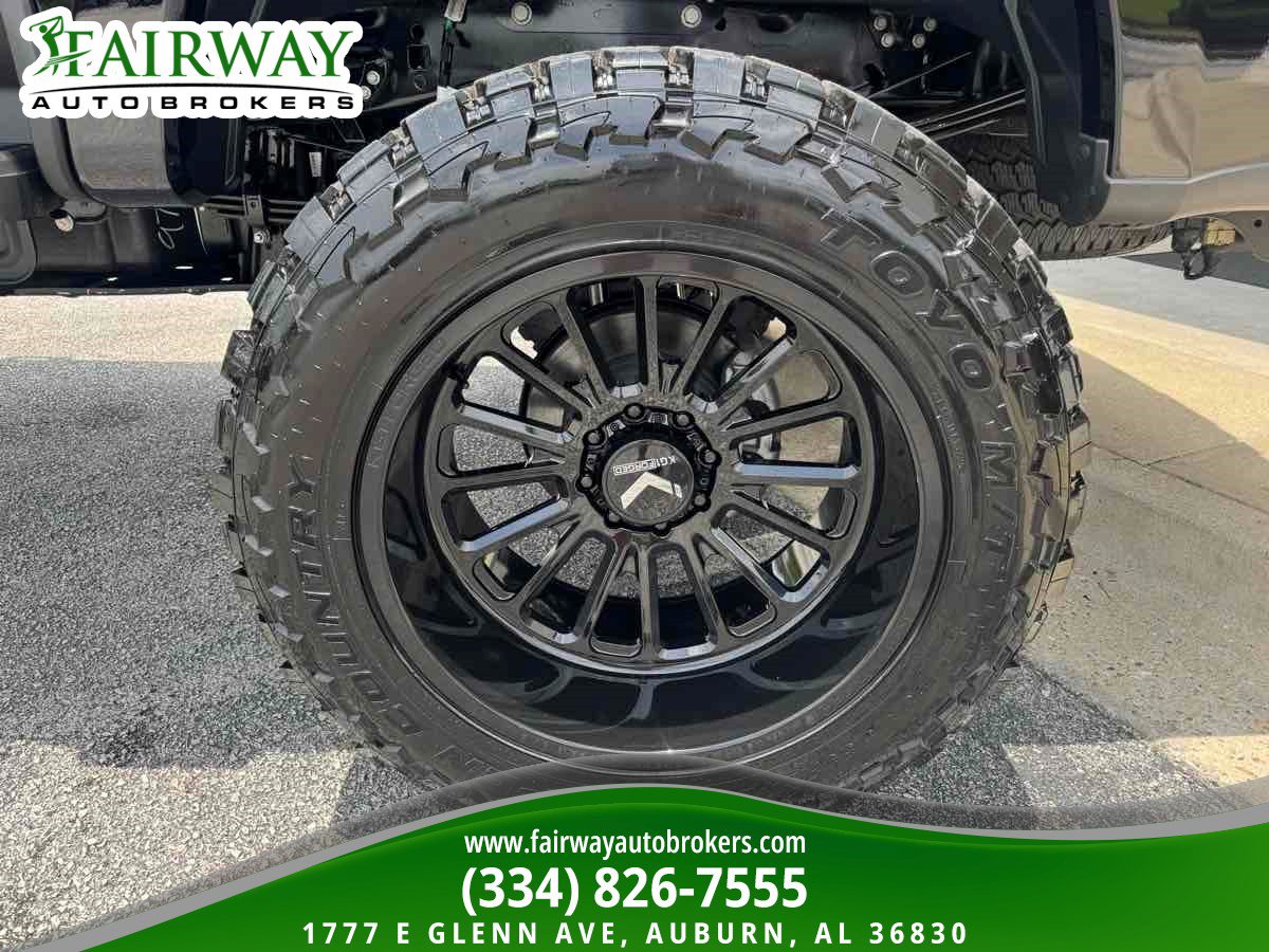 Used 2025 Ford F250 Platinum w/ Platinum Plus Package AWD/4WD image 34