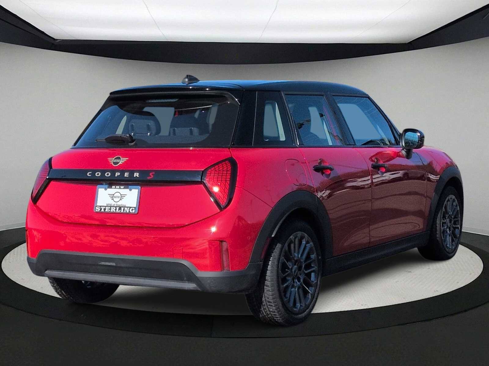 Used 2025 MINI Cooper S image 8
