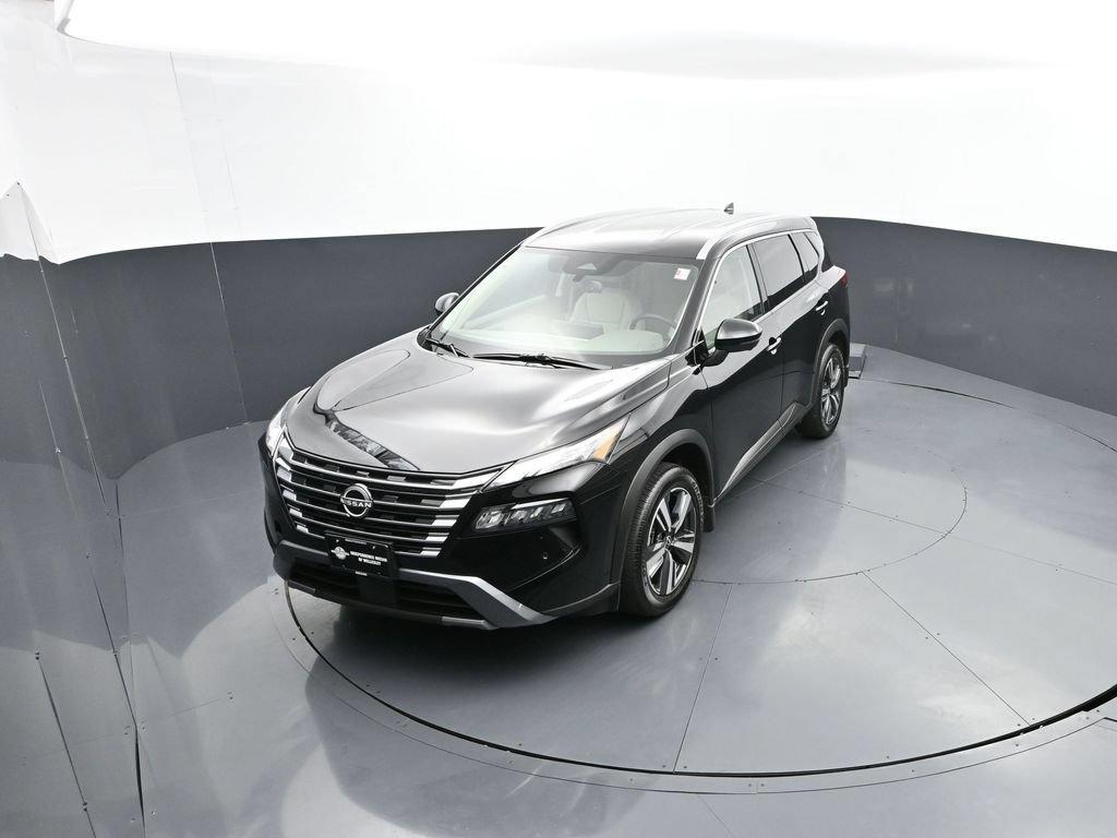 Certified 2025 Nissan Rogue SL AWD/4WD image 41