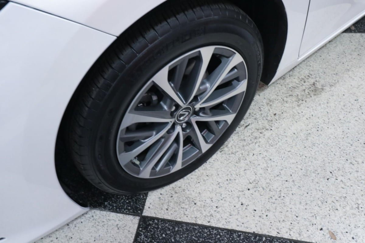 Used 2022 Lexus ES 350 w/ Premium Package FWD image 39