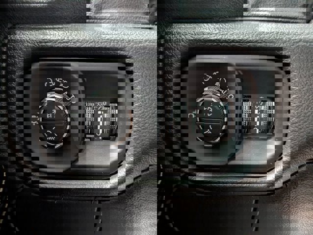 Used 2019 RAM 3500 Laramie image 23