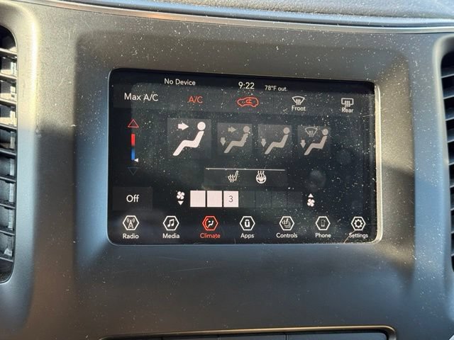 Used 2019 Jeep Cherokee Latitude Plus w/ Cold Weather Group AWD/4WD image 24