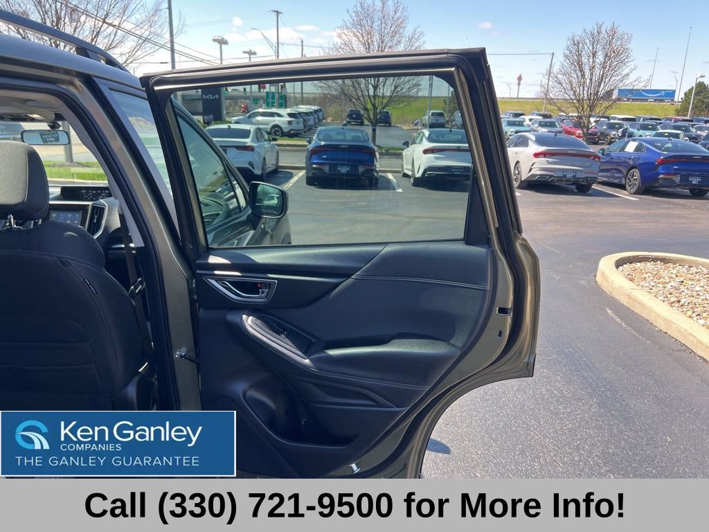 Used 2023 Subaru Forester Premium image 55