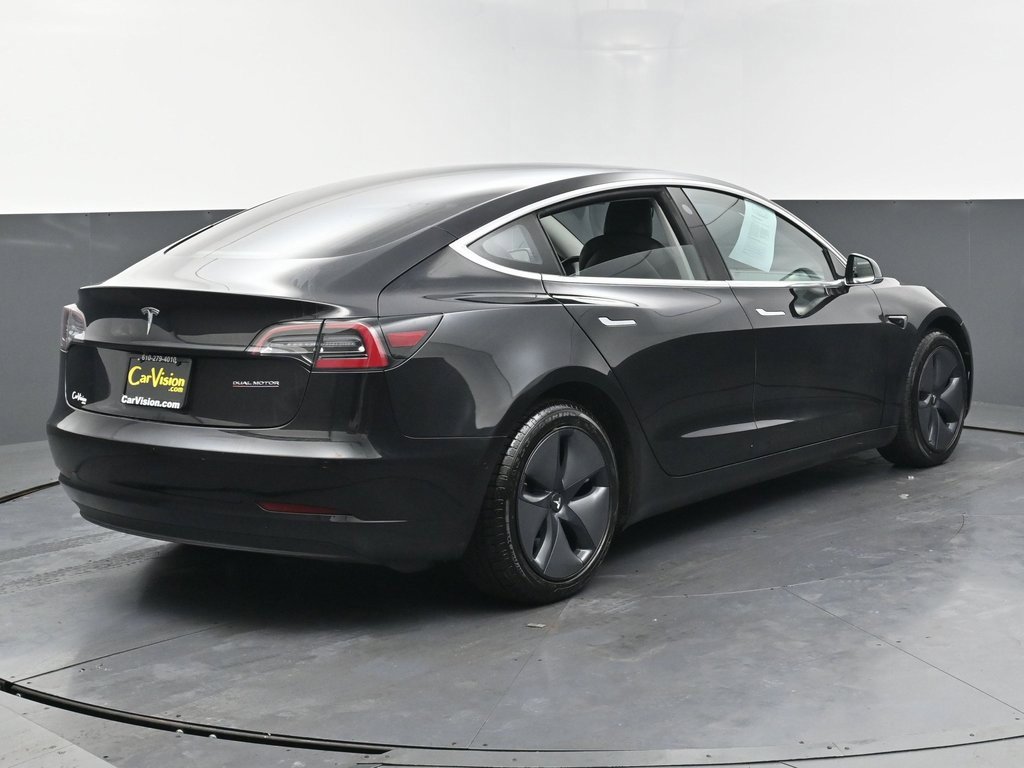 Used 2018 Tesla Model 3 Long Range image 4