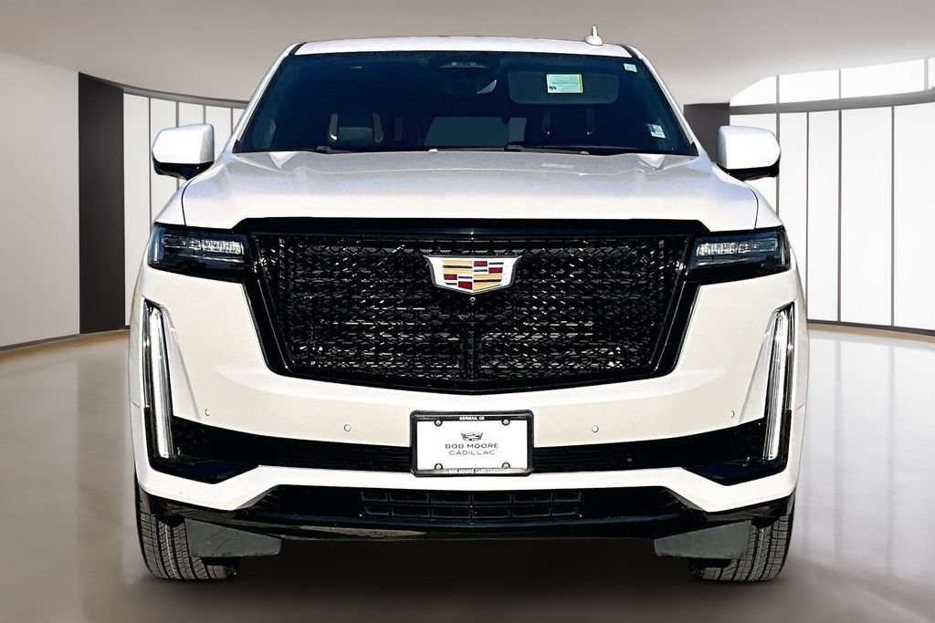 Used 2023 Cadillac Escalade Sport Platinum RWD image 3
