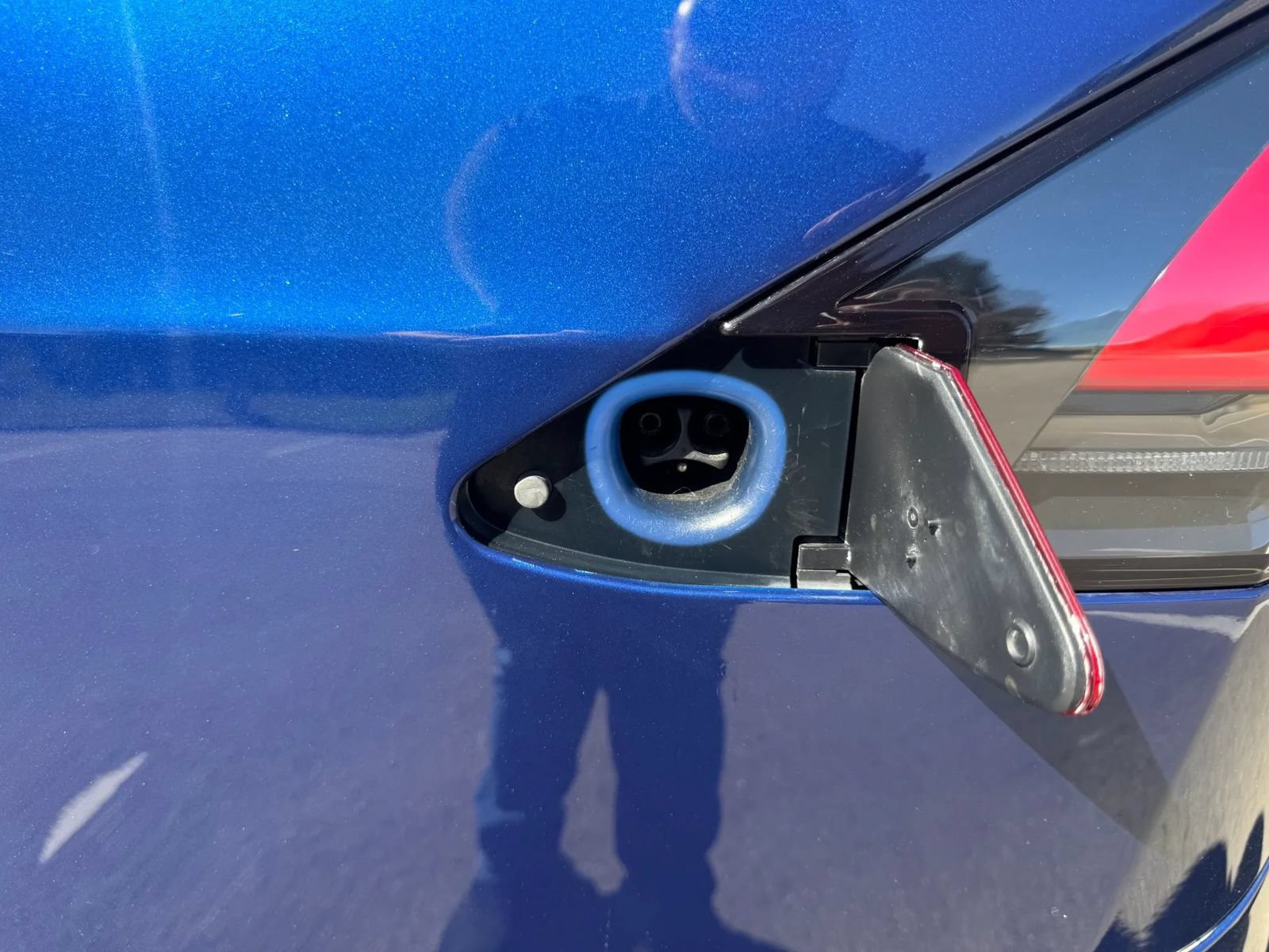 Used 2016 Tesla Model X 75D AWD/4WD image 24