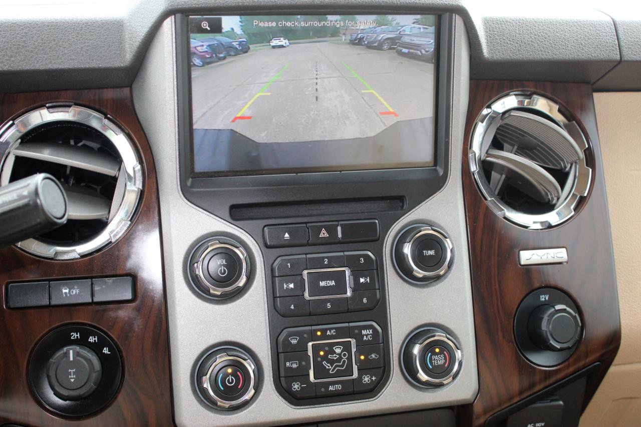 Used 2015 Ford F350 Lariat w/ Lariat Interior Package AWD/4WD image 29