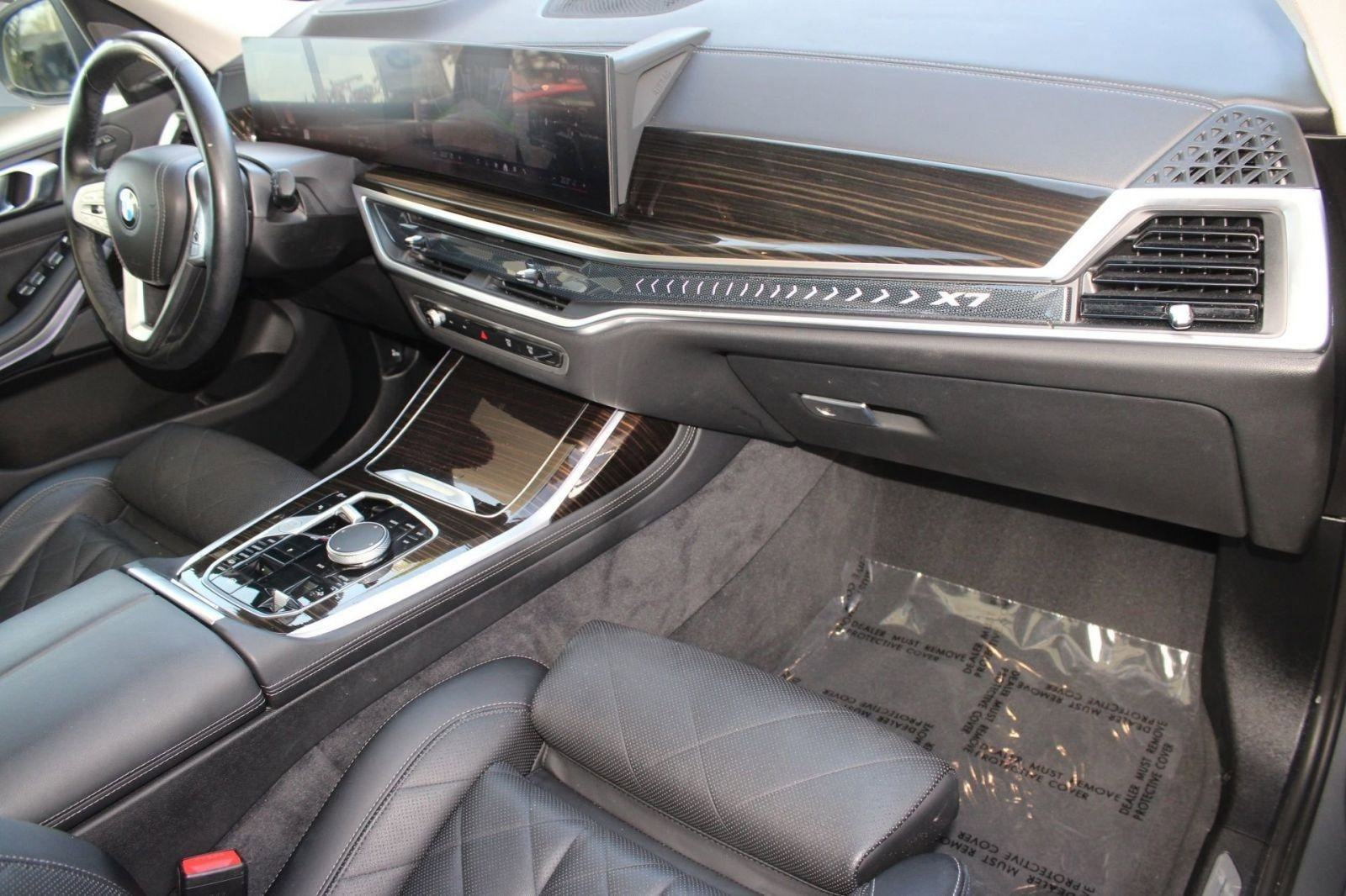 Used 2024 BMW X7 xDrive40i image 35