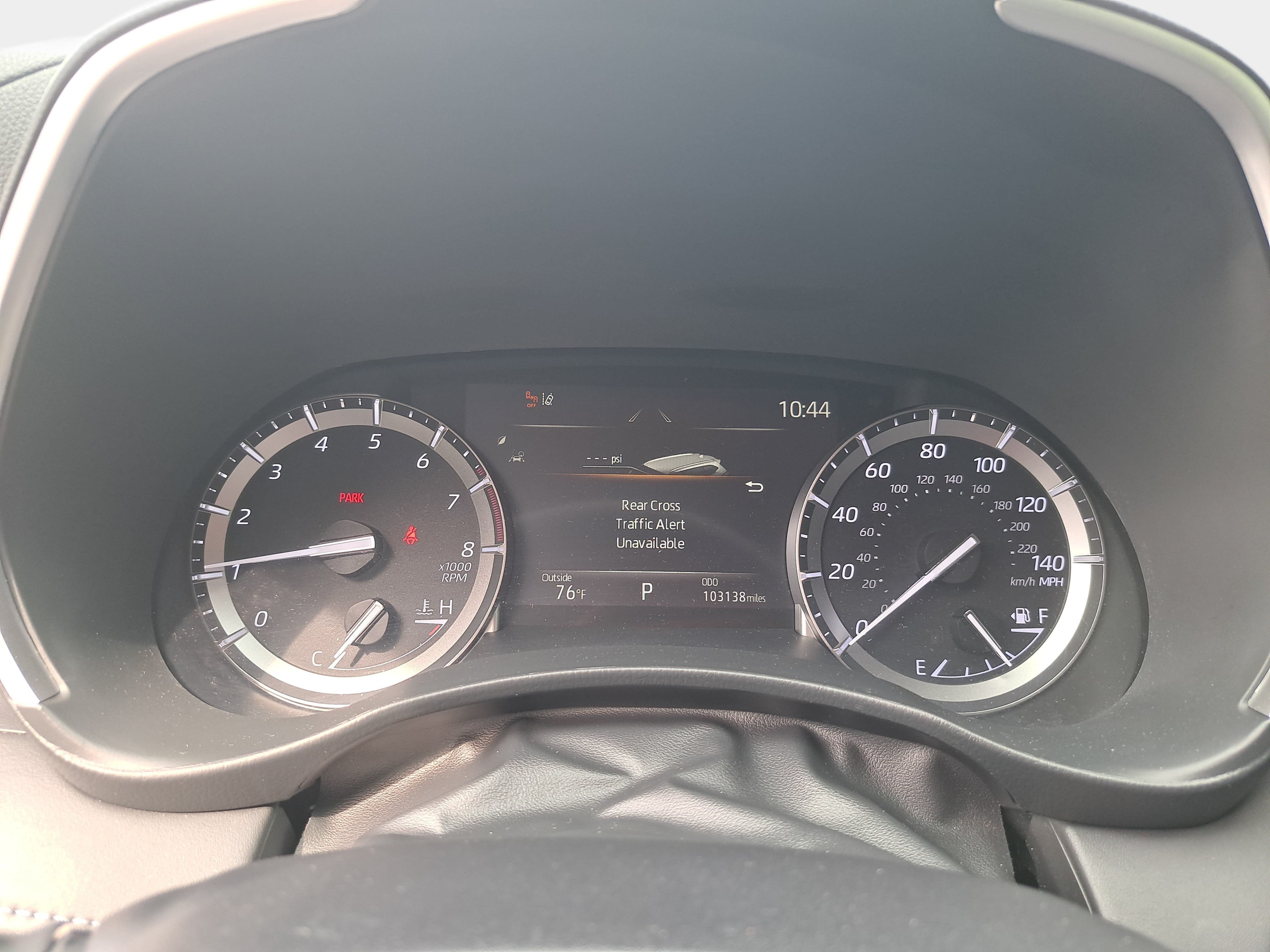 Used 2021 Toyota Highlander XLE FWD image 20