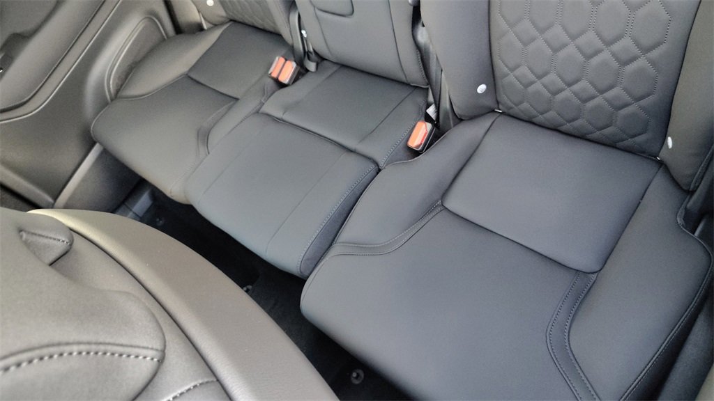 New 2026 Volvo XC90 B6 Plus image 28