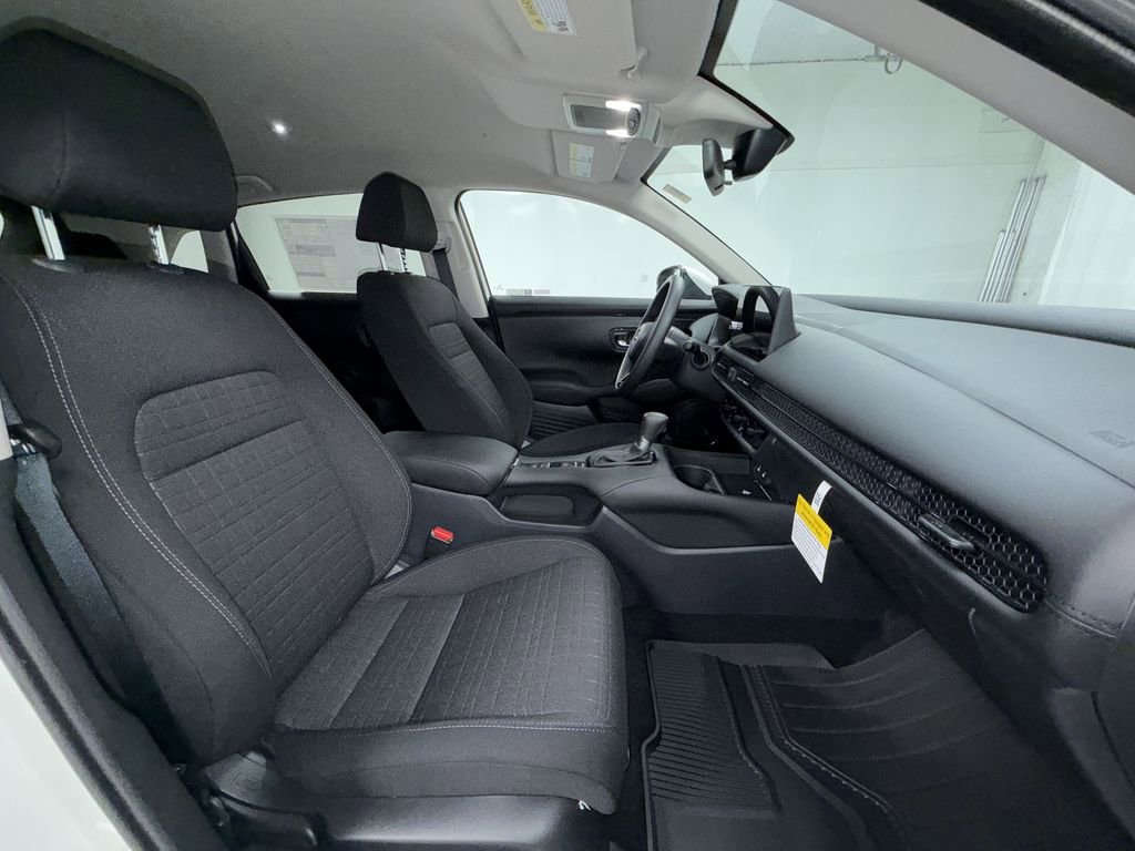 New 2026 Honda HR-V LX image 13