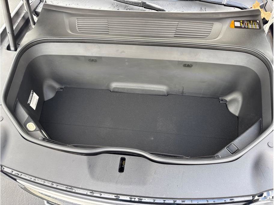 Used 2022 Rivian R1T Adventure image 30