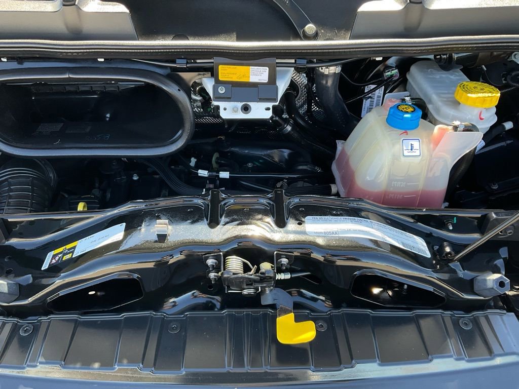 Used 2023 RAM ProMaster 2500 image 9