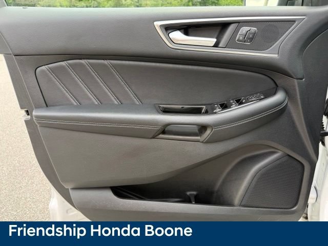 Used 2017 Ford Edge Sport w/ Equipment Group 401A AWD/4WD image 15