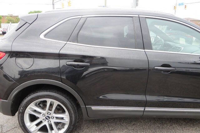 Used 2015 Lincoln MKC AWD w/ Equipment Group 102A Reserve image 43