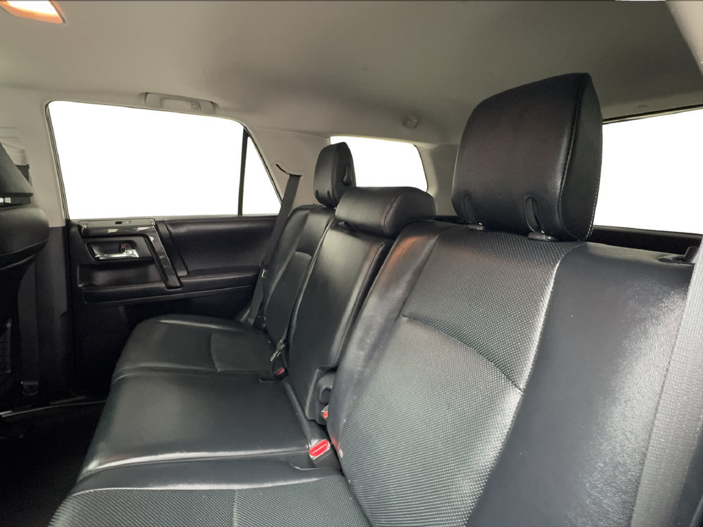 Used 2019 Toyota 4Runner Limited AWD/4WD image 28