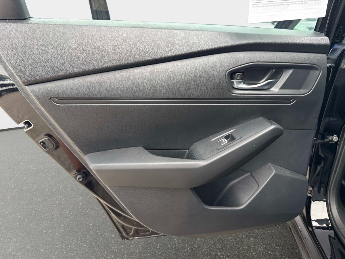 Used 2023 Honda Accord EX image 10