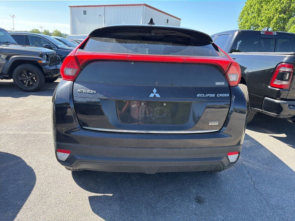 Used 2018 Mitsubishi Eclipse Cross LE AWD/4WD image 4
