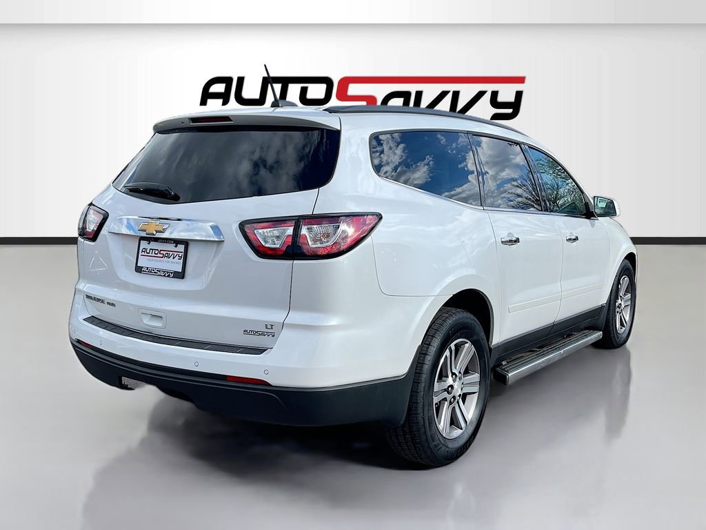 Used 2017 Chevrolet Traverse LT AWD/4WD image 7