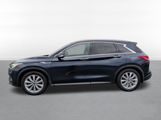 Used 2019 INFINITI QX50 Essential w/ Premium Heat Package image 9