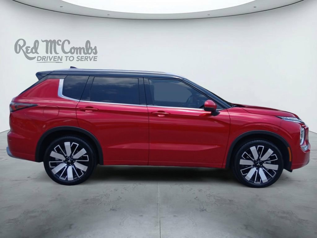 Used 2025 Mitsubishi Outlander SEL FWD image 6