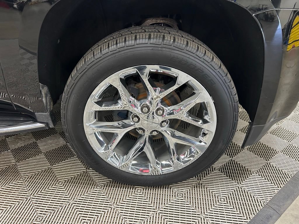 Used 2019 GMC Yukon XL Denali w/ Open Road Package RWD image 2